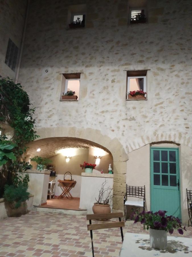 Le Térébinthe B&B Lauris Esterno foto