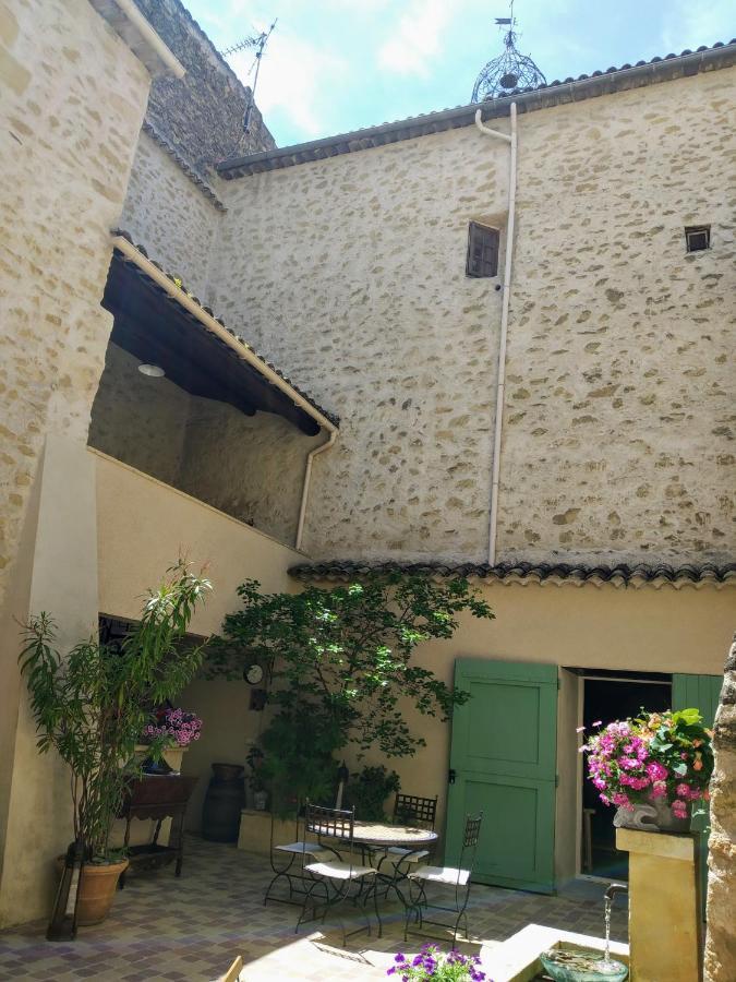 Le Térébinthe B&B Lauris Esterno foto